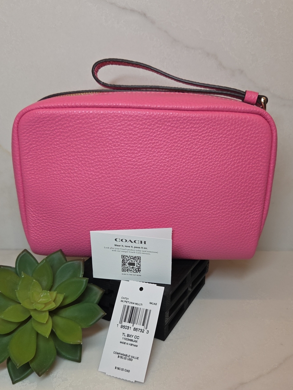 Coach Dempsey Boxy Cosmetic Case 20 with Trompe L'Oeil Print - Picture 7 of 11